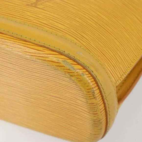 Authentic LOUIS VUITTON Epi Lussac Shoulder Bag Yellow M52289 LV - Picture 4 of 16
